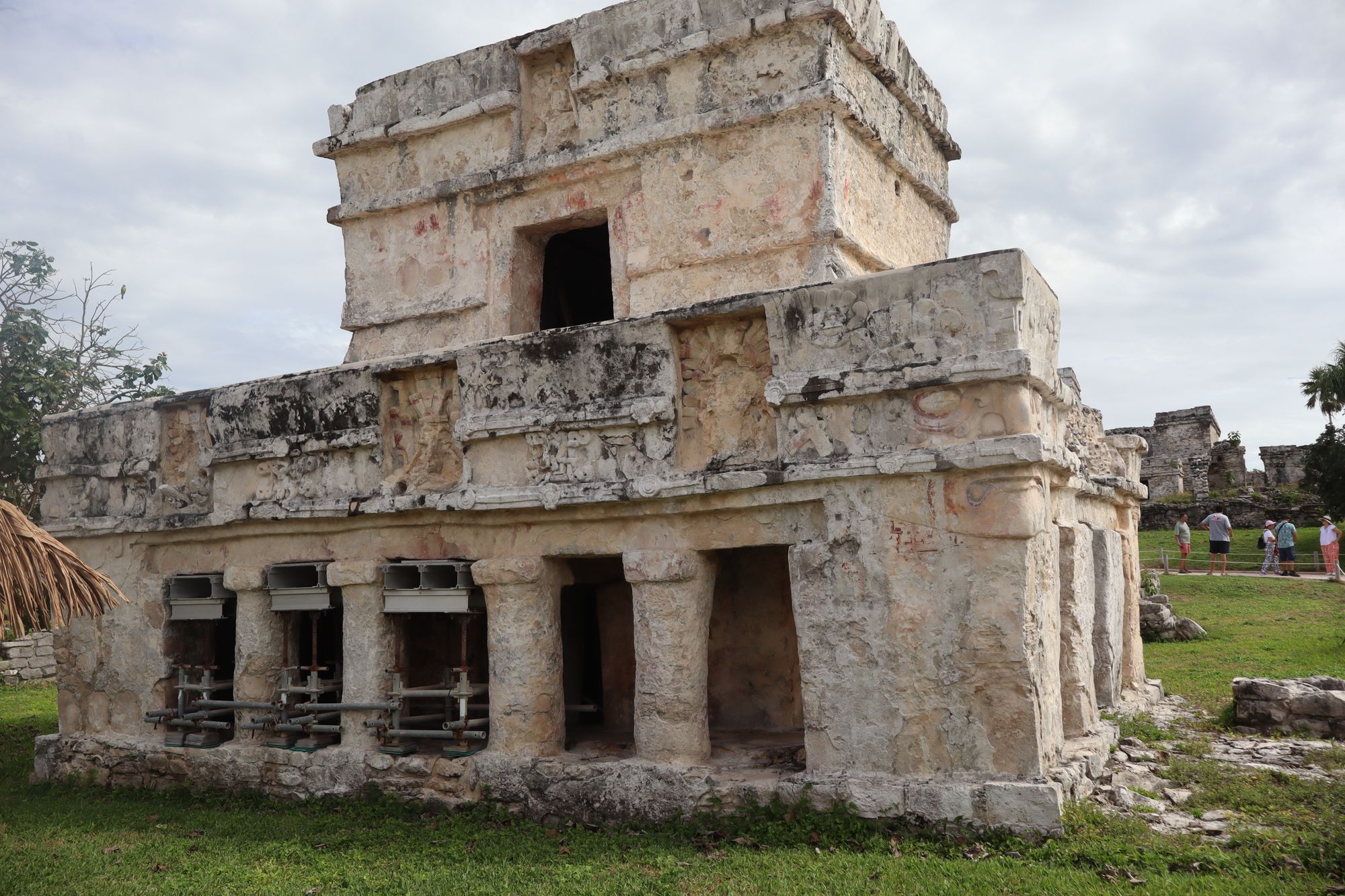 Rocking the Ruins